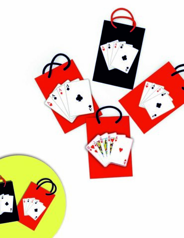 Casino-Theme-Envelopes-Handbag