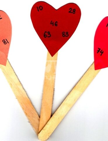 Valentine Hearts Tambola Tickets (Sticks)