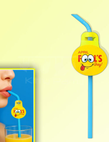 April-Fools-Day-Theme-Straw