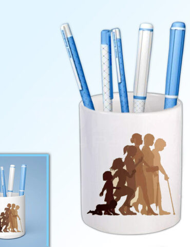 Childhood-Theme-Pen-Holder