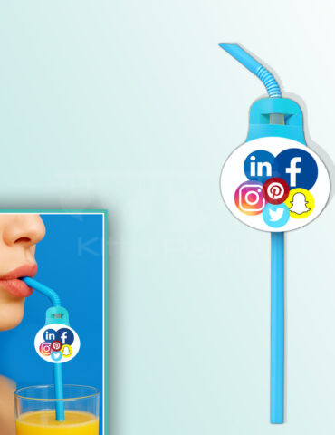 Social-Media-Theme-Straw